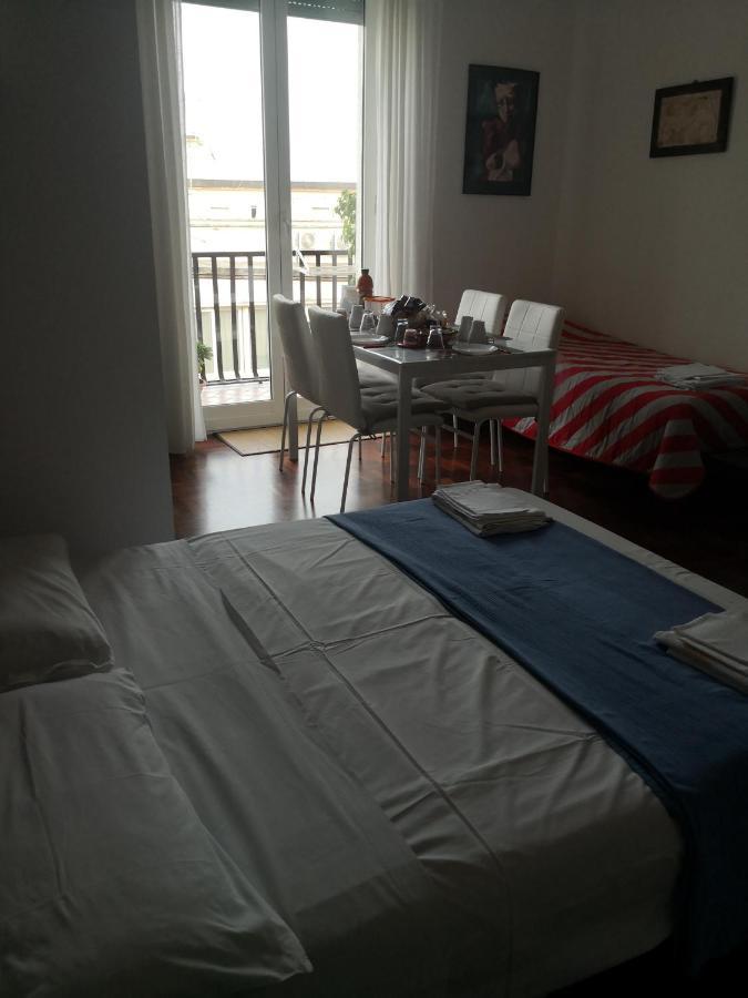Ferienwohnung Heart Napoli Exterior foto